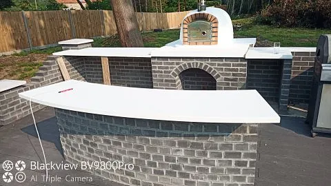 garden barbeque area