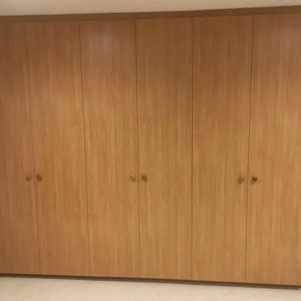 joiners horsham, wooden, wardrobes